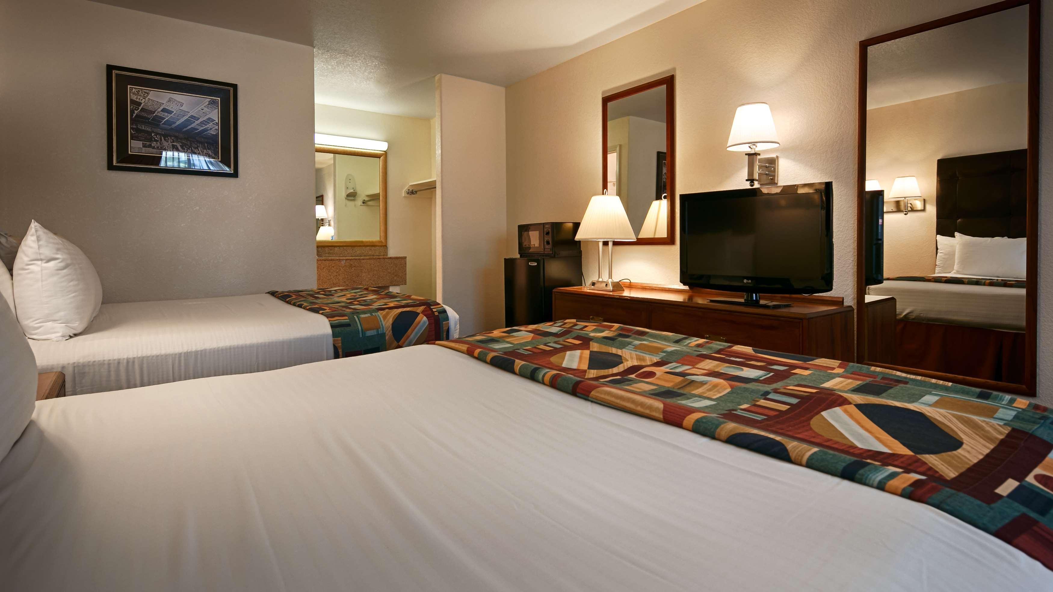 Best Western Colorado River Inn Needles Exteriör bild
